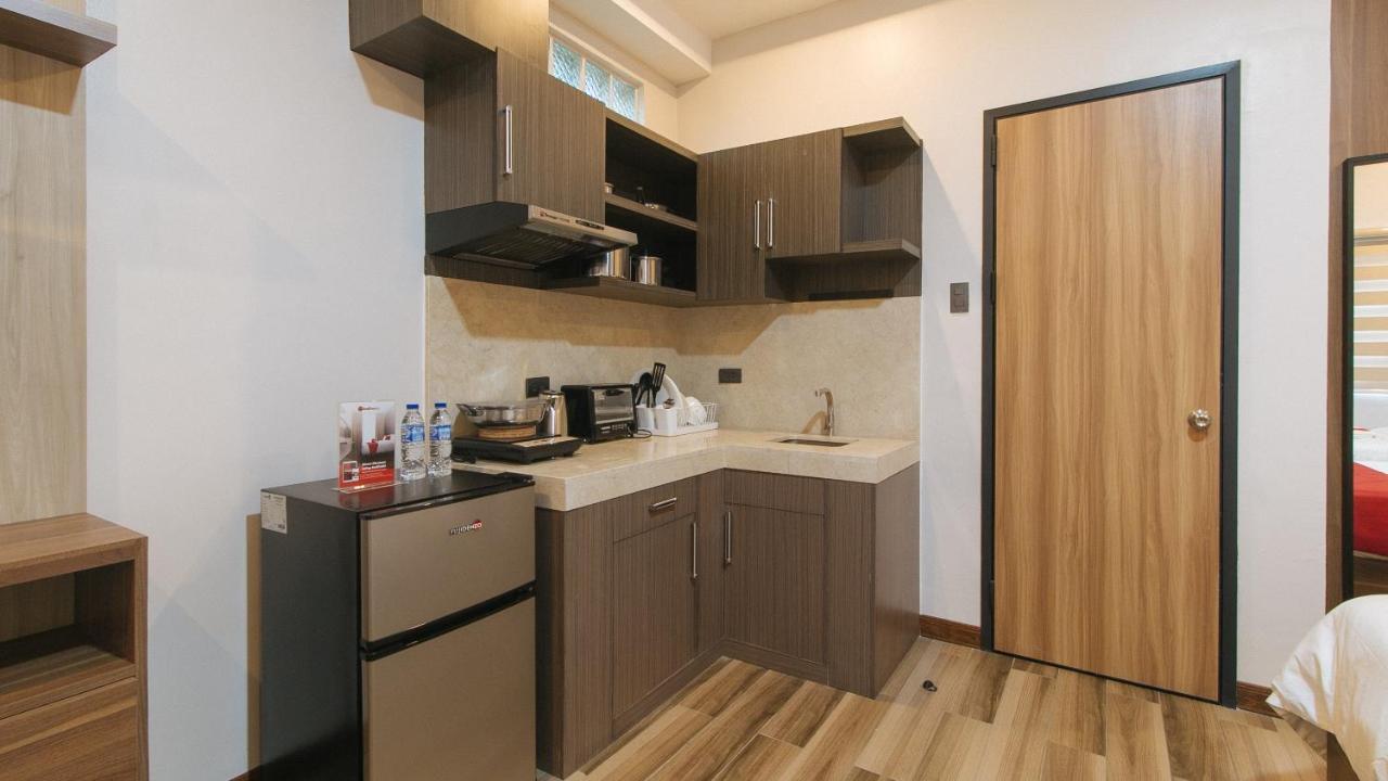 Reddoorz Plus @ Bez Tower And Residences San Juan San Juan  Exterior photo